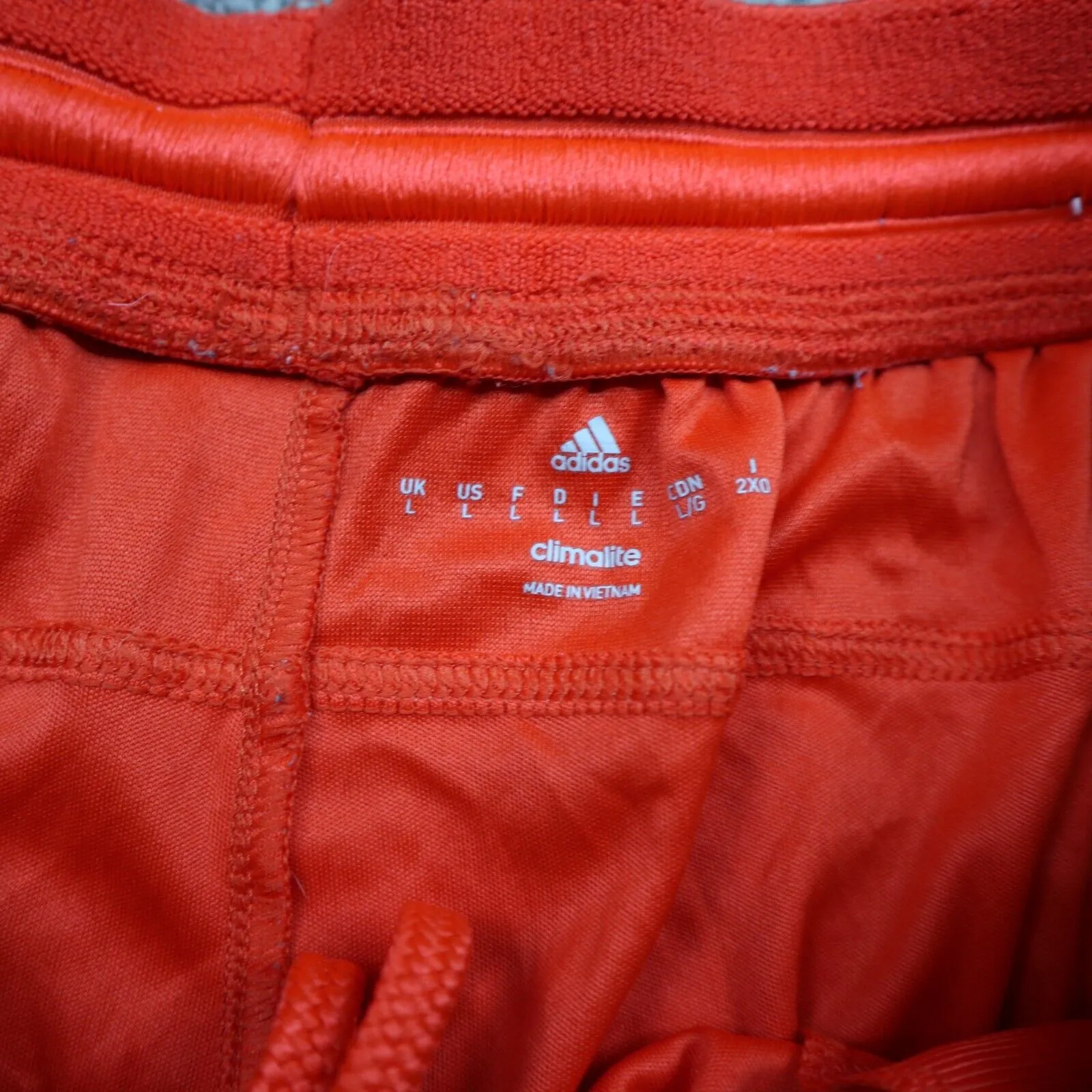 adidas Boys Athletic Shorts Orange Size Large 3 Stripe Elastic Basketball Logo