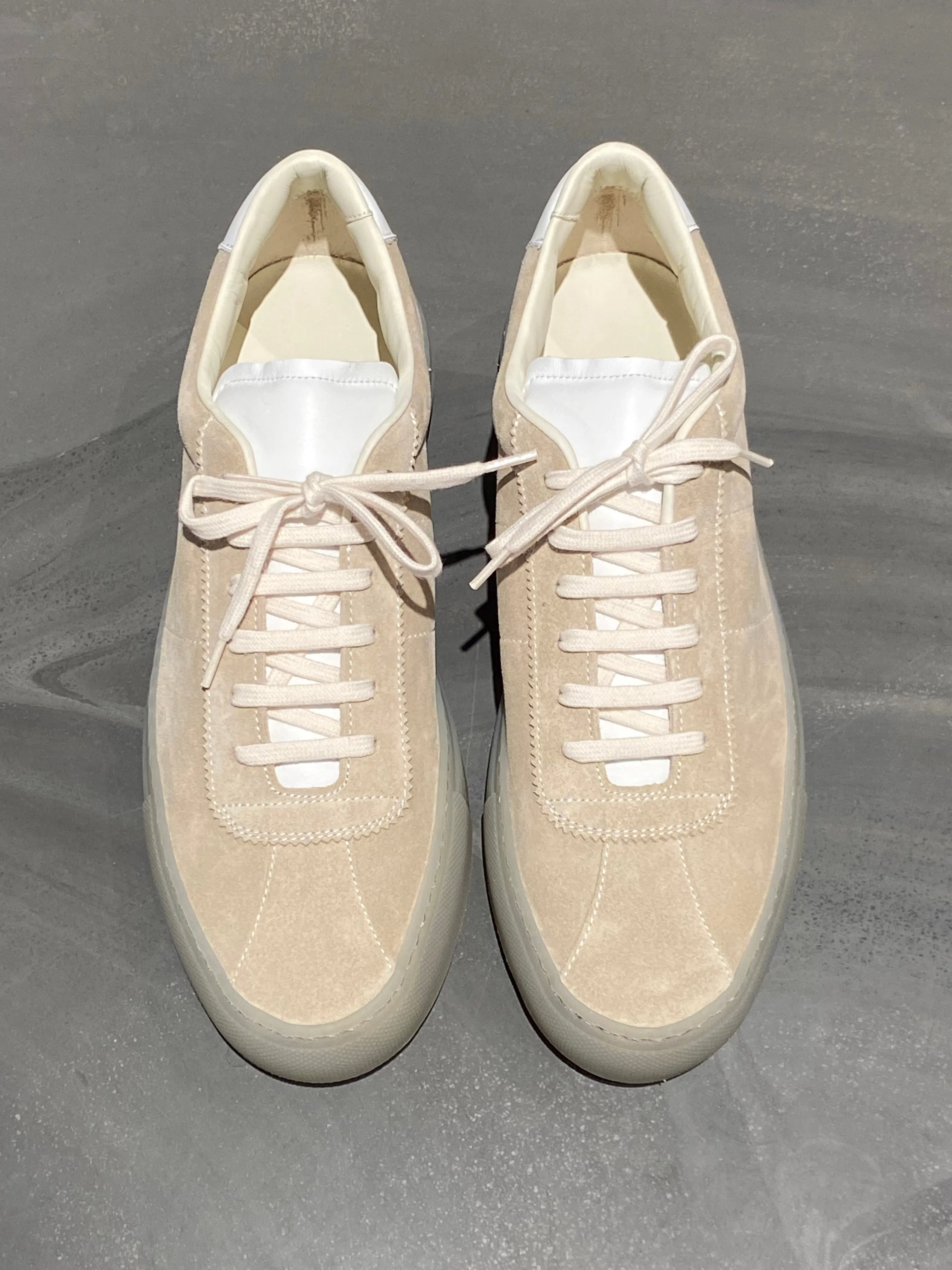 COMMON PROJECTS 2415 TENNIS 70 SUEDE BONE