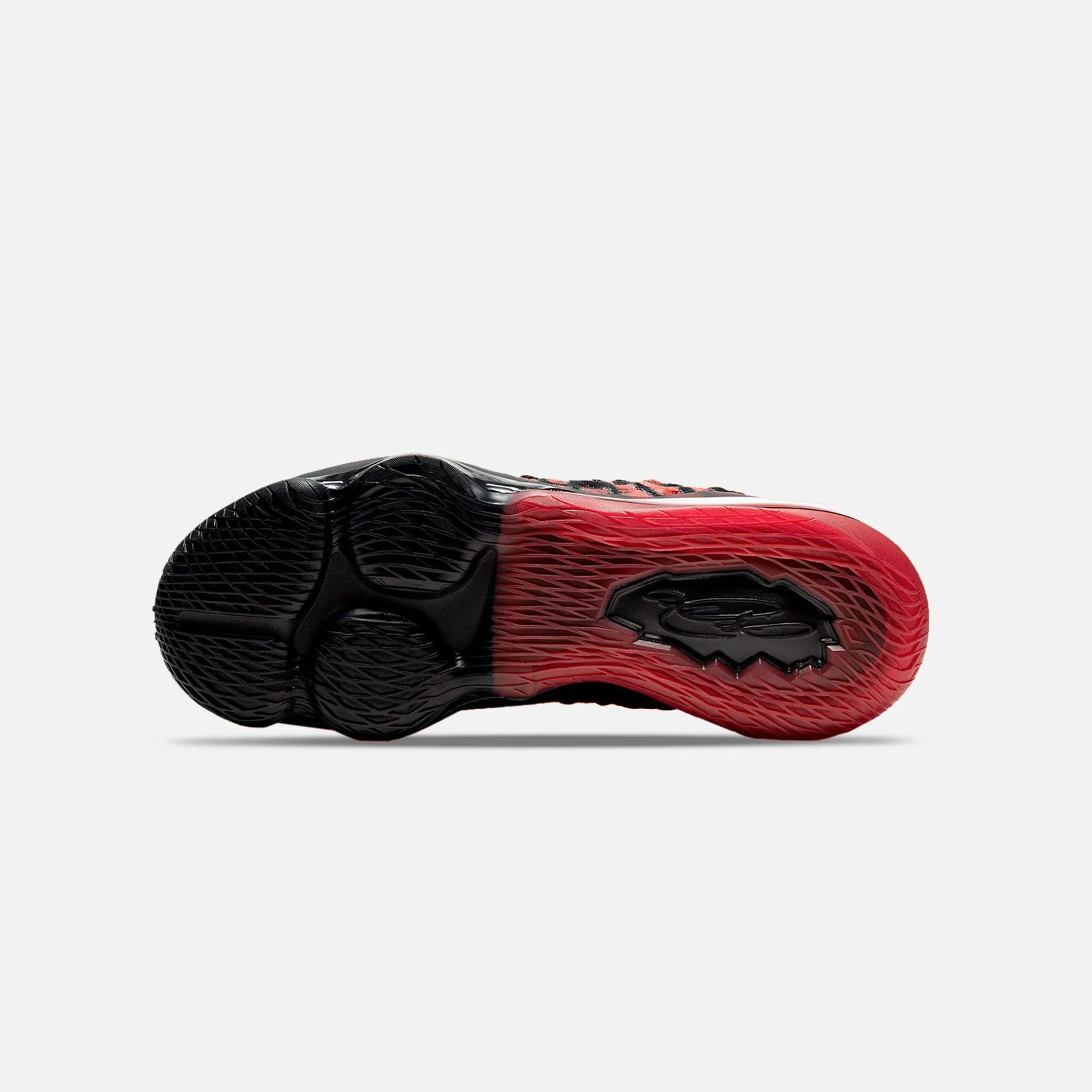Nike | LEBRON XVII