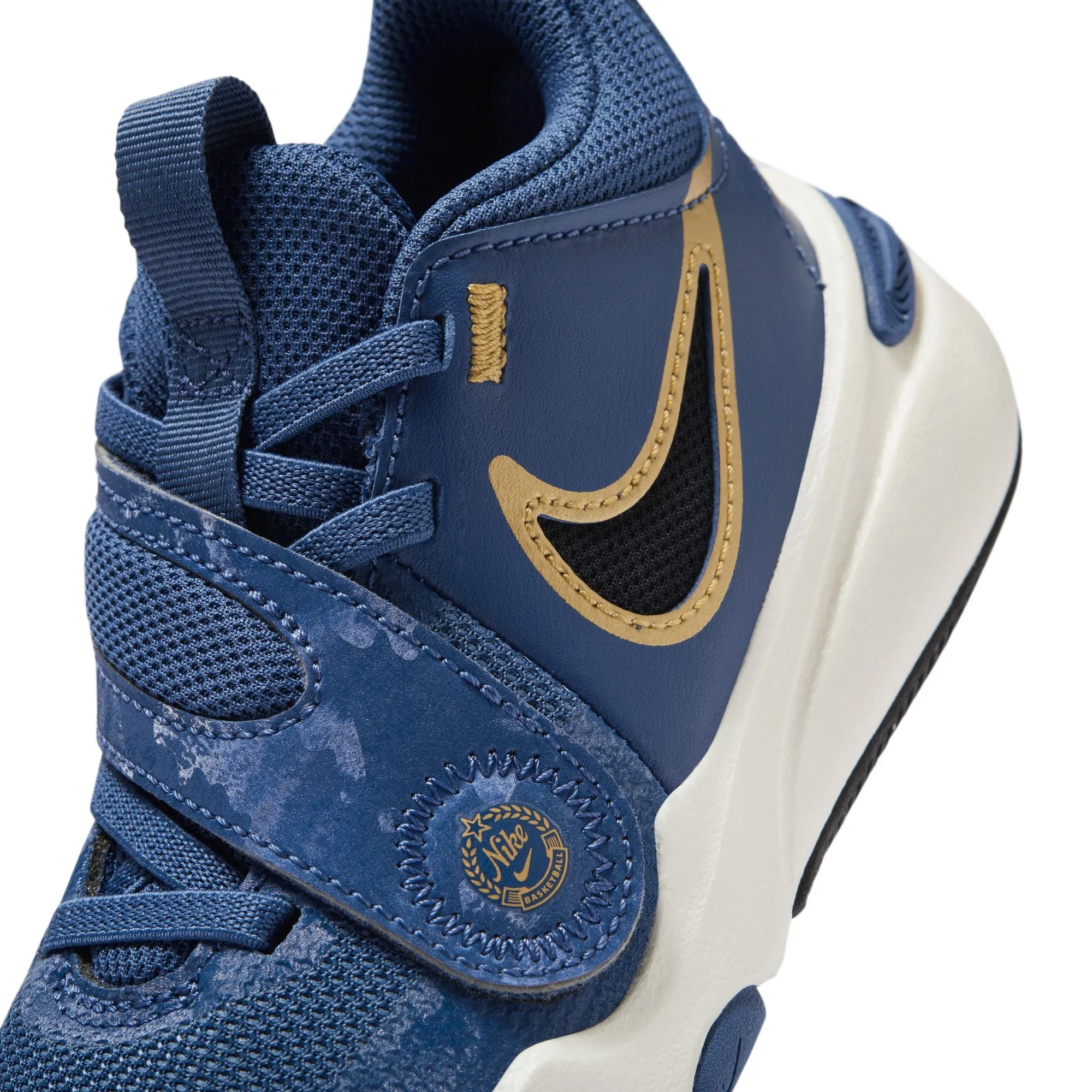 Nike Team Hustle D 11 (Little Kid)