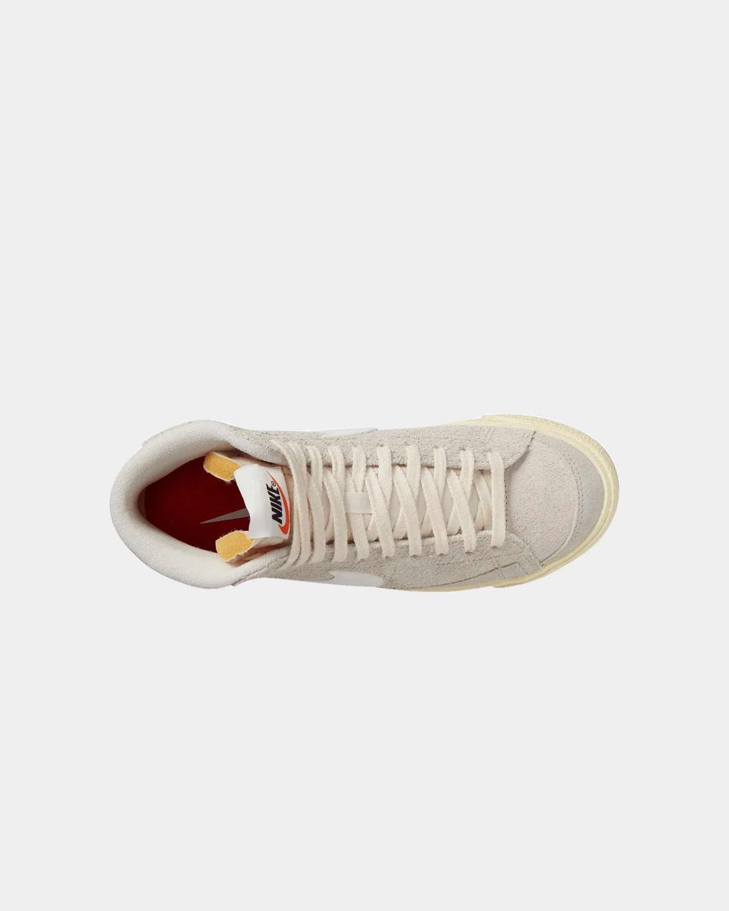 Nike Women's Blazer Mid '77 Vintage Light Bone/Sail