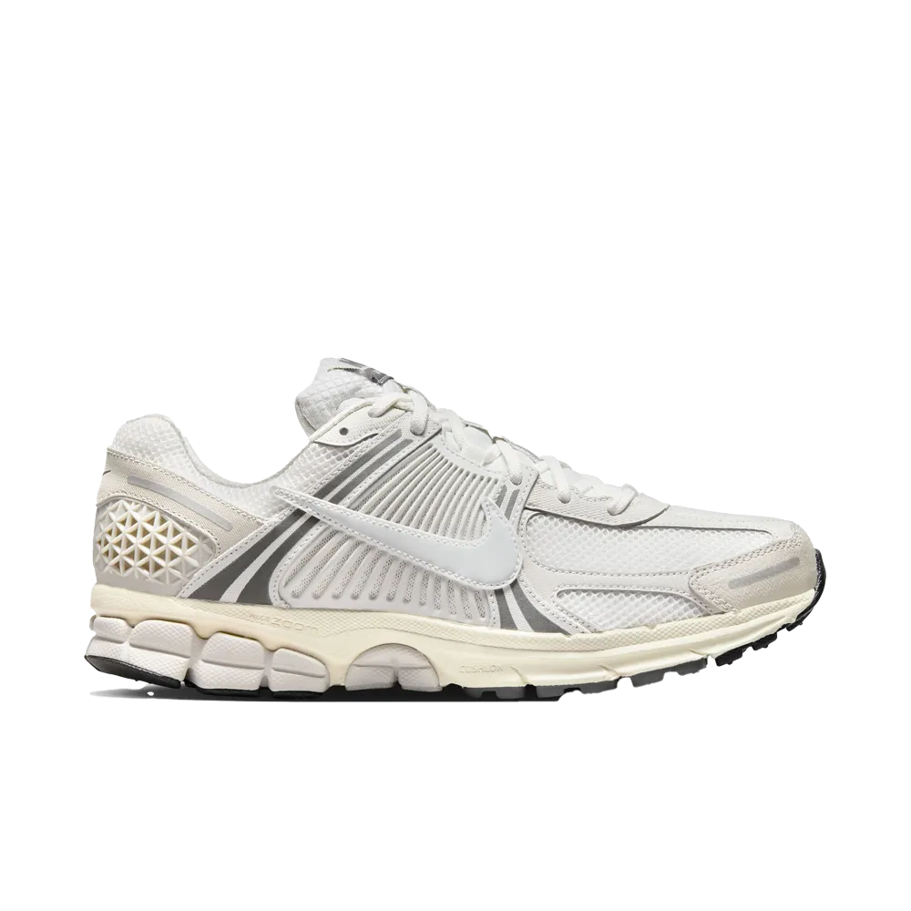 Nike Zoom Vomero 5 SE Men's Shoes