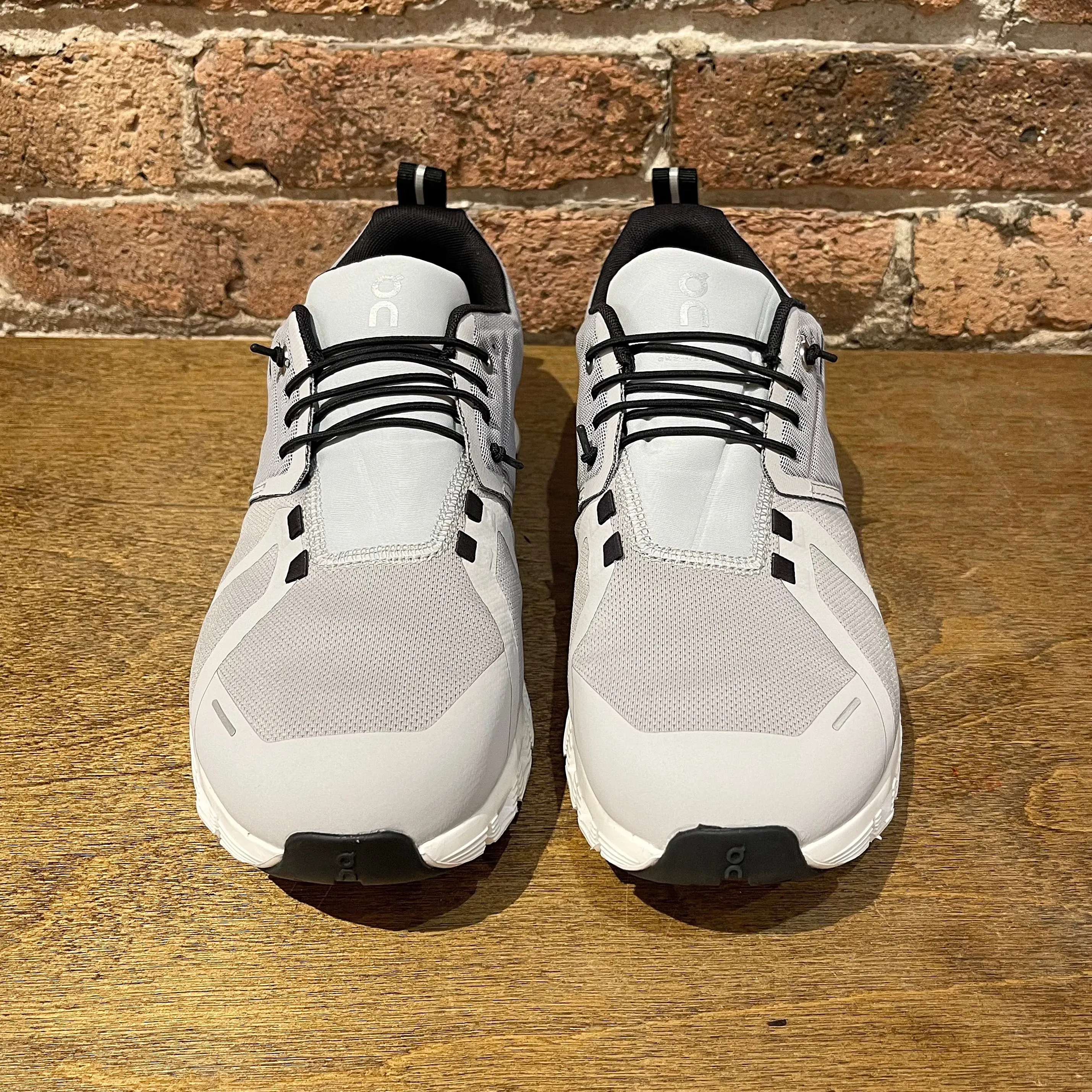 On Cloud 5 Women's Waterproof Glacier/White