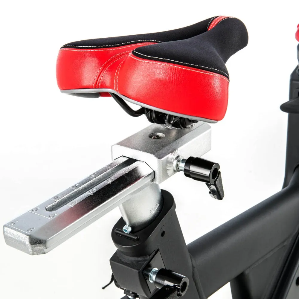 Sole SB900 Spin Bike
