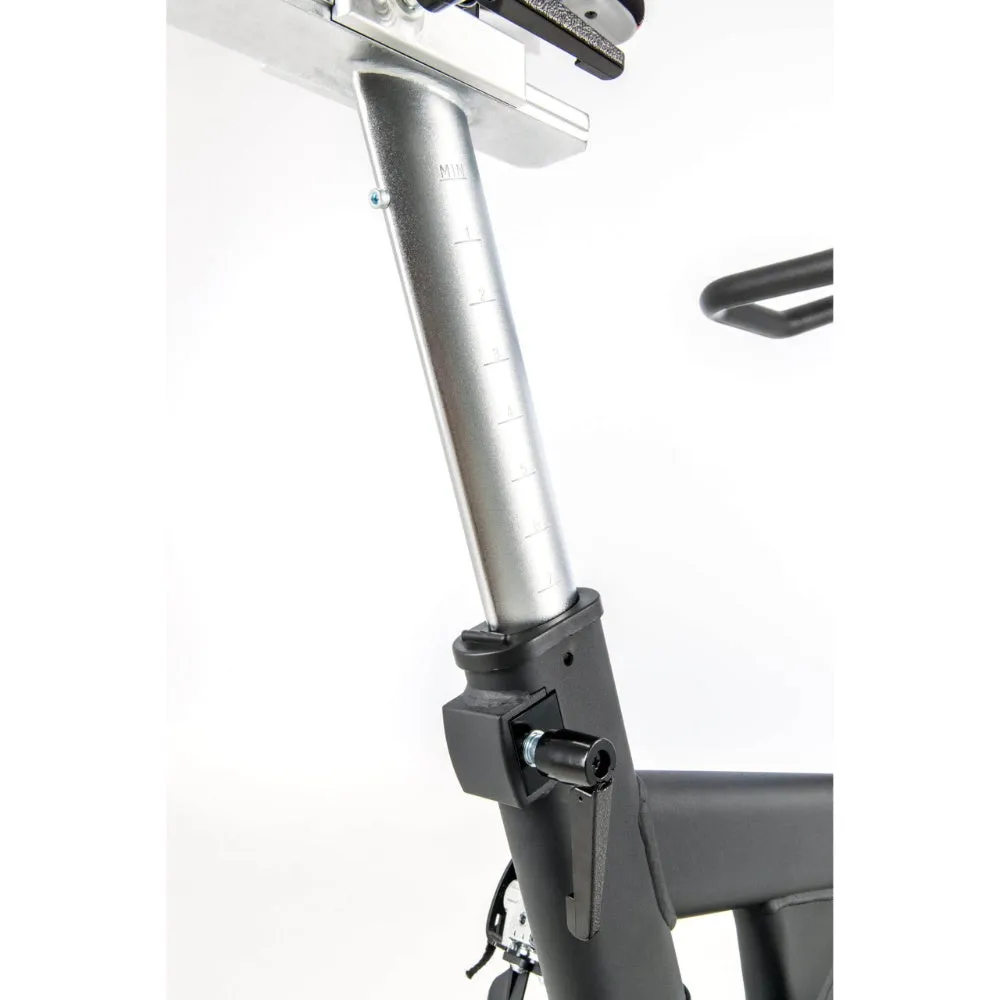 Sole SB900 Spin Bike