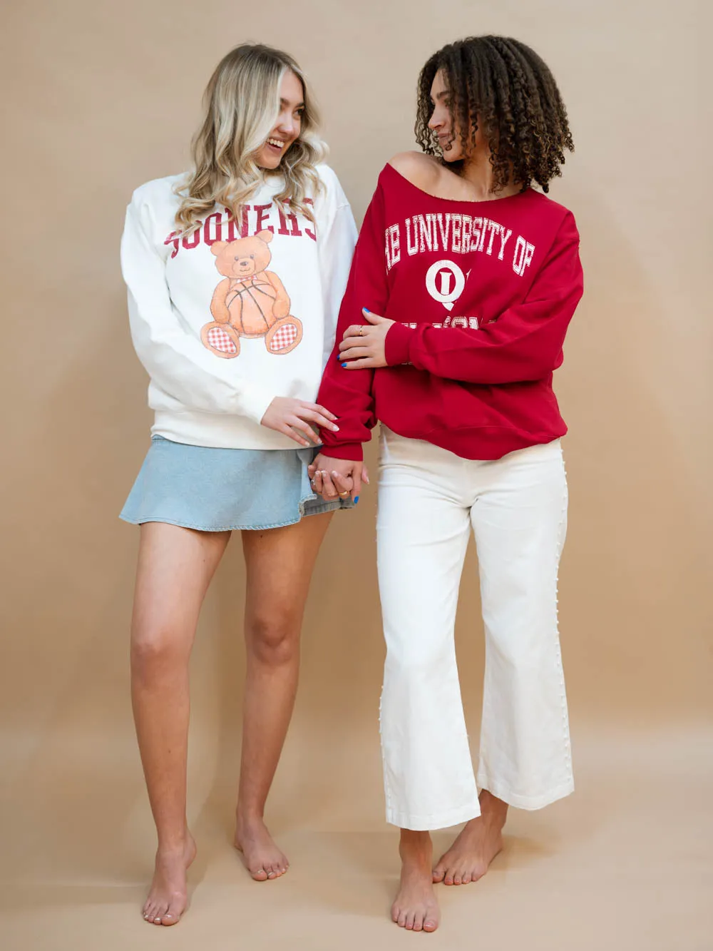 Sooners Basketball Bear Sweatshirt